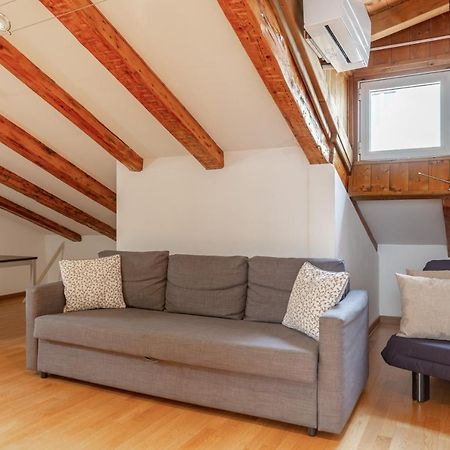 Rifugio Hemingway, Trieste Centro Con Parcheggio Exterior photo
